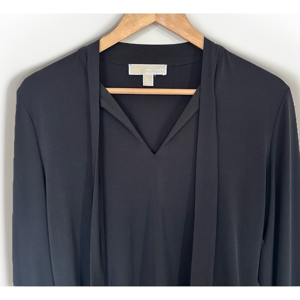 Michael Kors Women’s Black Tie Neck Blouse L Gold Hardware Stretch V Neck - Picture 2 of 8